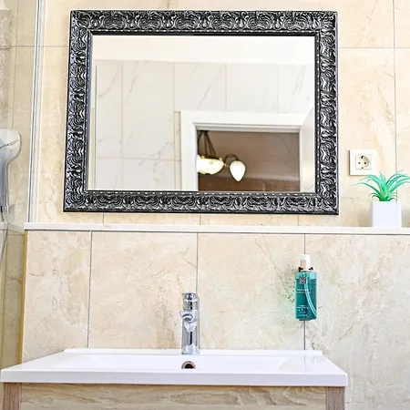 Il Giardino Exclusive Rooms&suite * Zara